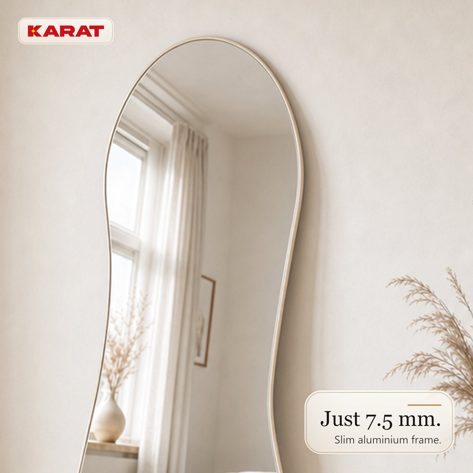 Passpiegel | Mila | Organische wandspiegel met crèmekleurig aluminium frame | 65 × 150 cm