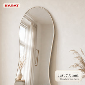 Passpiegel | Mila | Organische wandspiegel met crèmekleurig aluminium frame | 65 × 150 cm